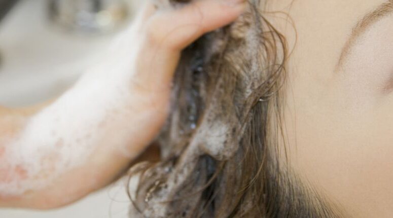 Техника мытья волос co-wash – решение в борьбе с сухими волосами?