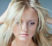 Как восстановить волосы, поврежденные перманентной завивкой