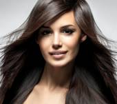 Выбор стрижки для подчеркивания красоты длинных волос